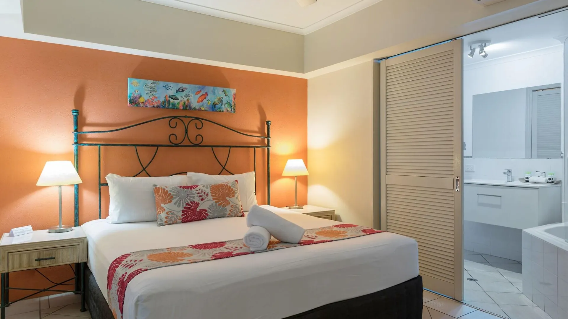 Le Cher Du Monde Adults Only Port Douglas Aparthotel