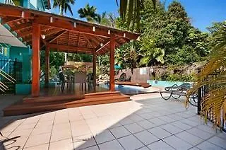 Le Cher Du Monde Adults Only Port Douglas Aparthotel