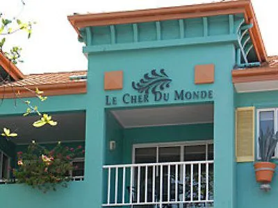 Le Cher Du Monde Adults Only Port Douglas Aparthotel